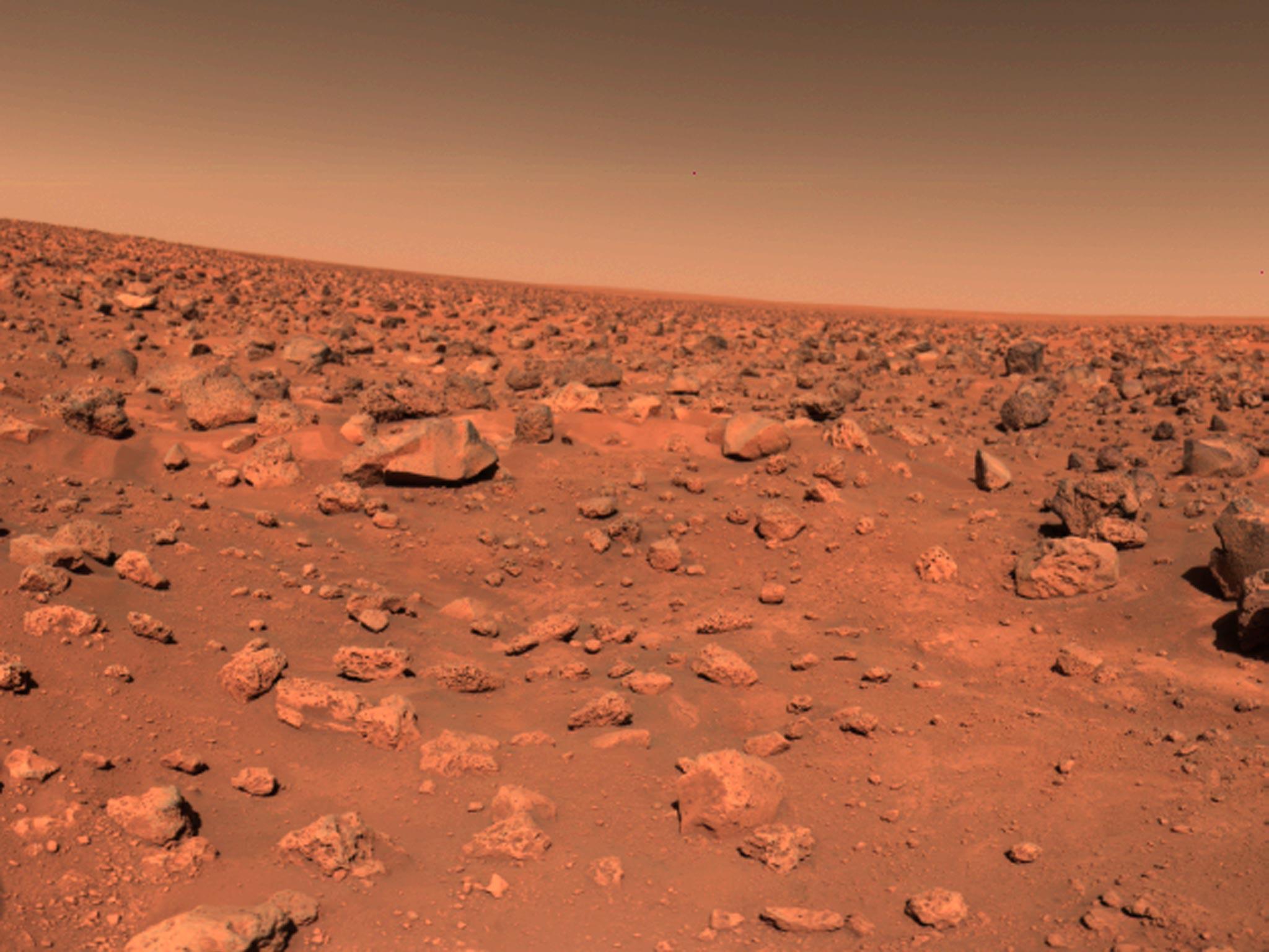 Большой поверхности а также. Марс поверхность планеты. Марс поверхность планеты с марсоходом. Равнина утопия на Марсе. Грунт Марса.