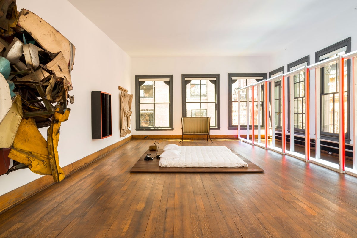 Square roots: Artist Donald Judd's New York apartment opens its doors to the  public | The Independent | The Independent