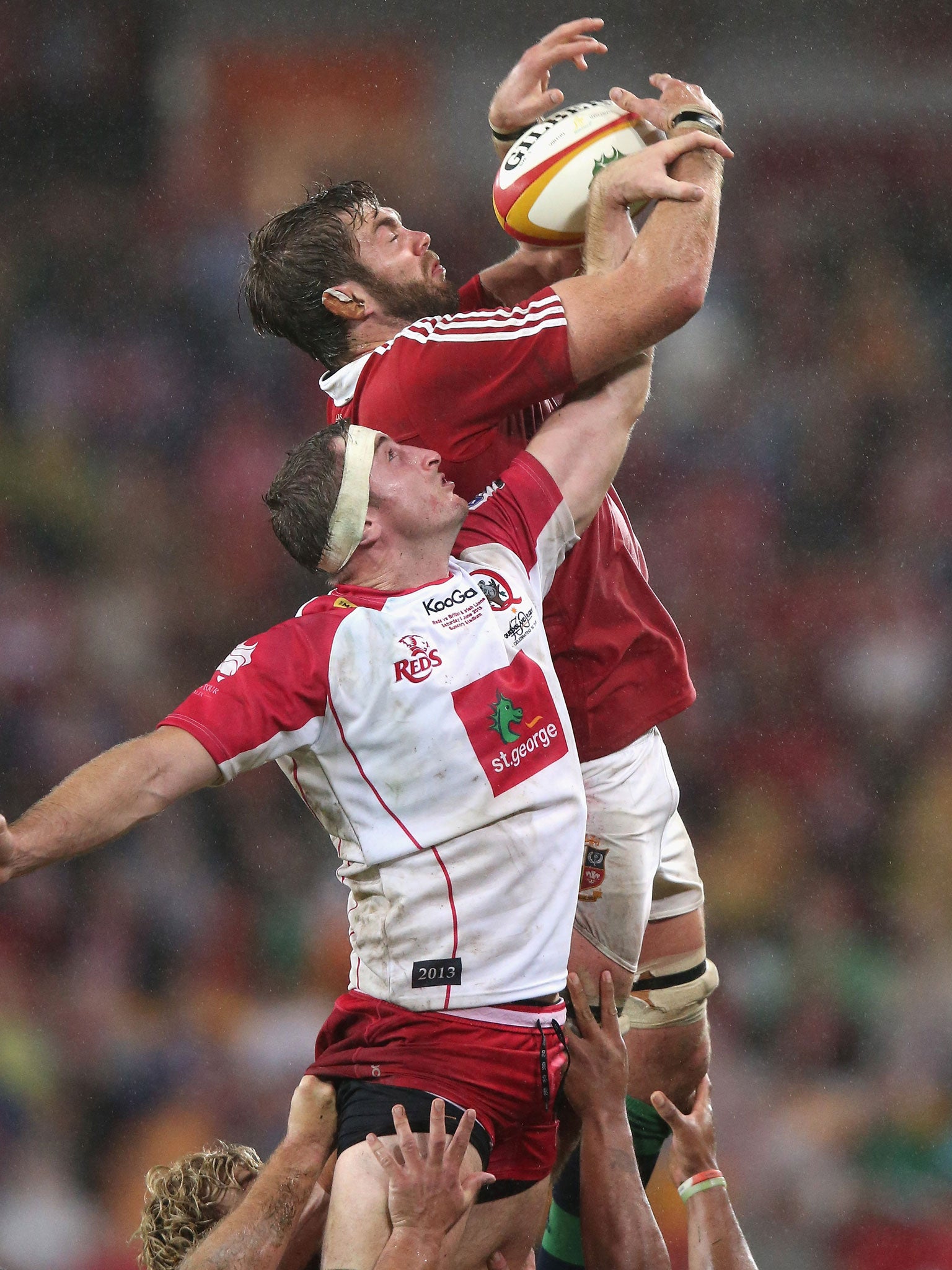 Geoff Parling dominated the line-out against Queensland