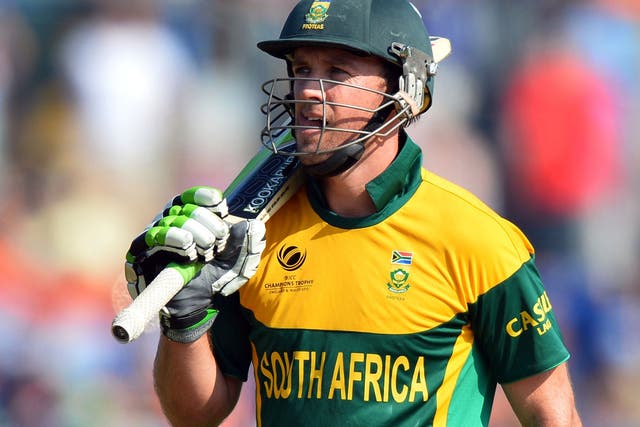 A B de Villiers faces his side being without Dale Steyn