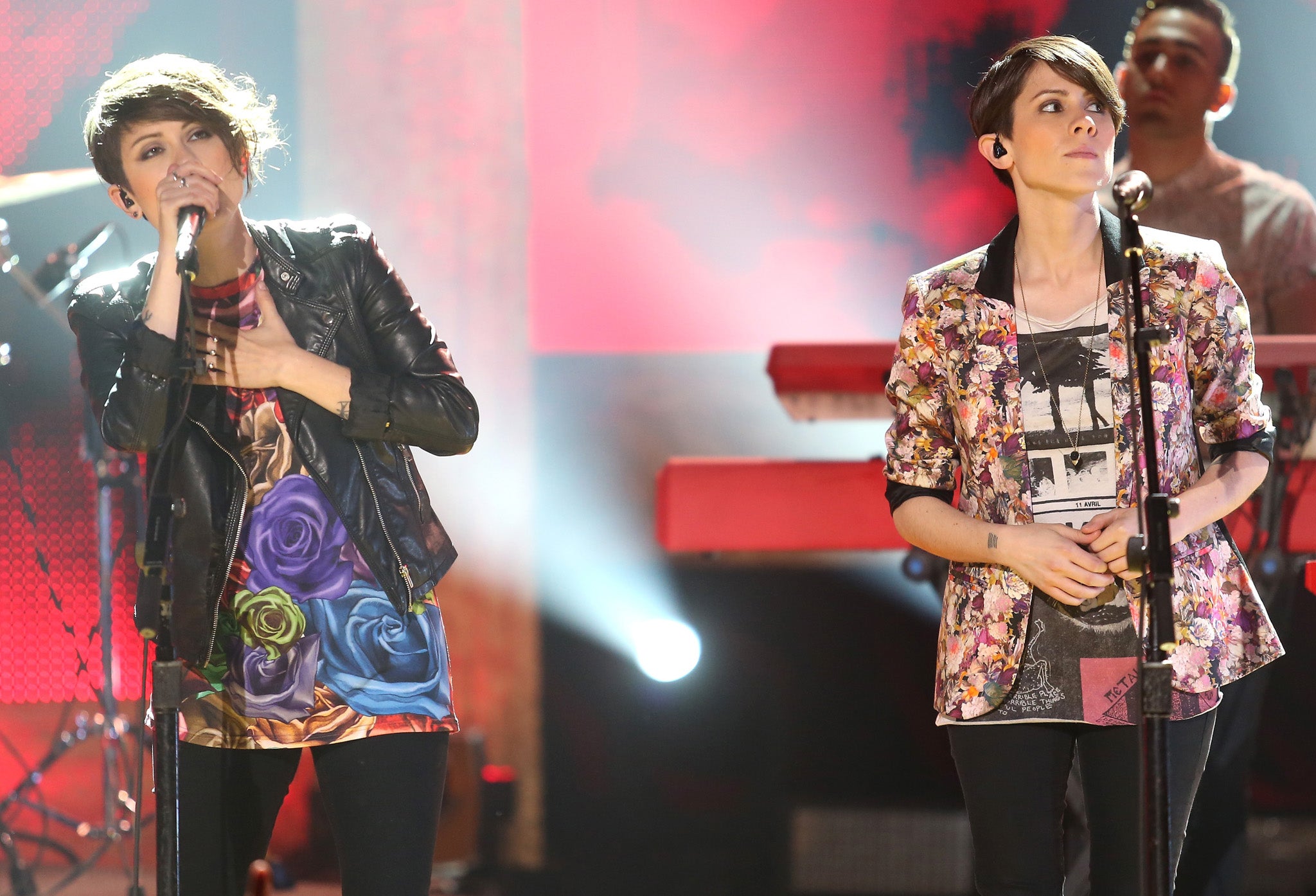 Singers Tegan and Sara Quin of Tegan and Sara (Getty)