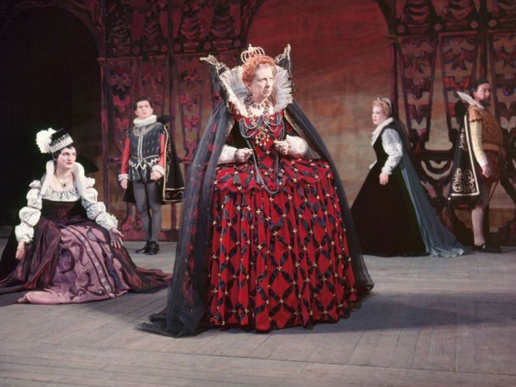 A right royal mess:Joan Cross as Elizabeth I in the 1953 premiere of ‘Gloriana’