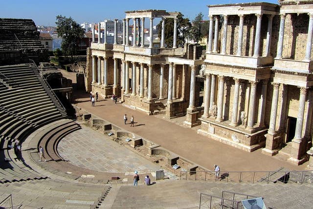 Spanish steps: the Roman arena in Mérida