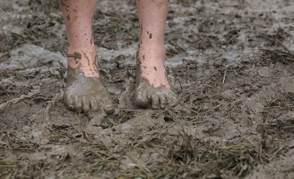 Glastonbury 2015: Medics prepare for cases of trench foot | The ...