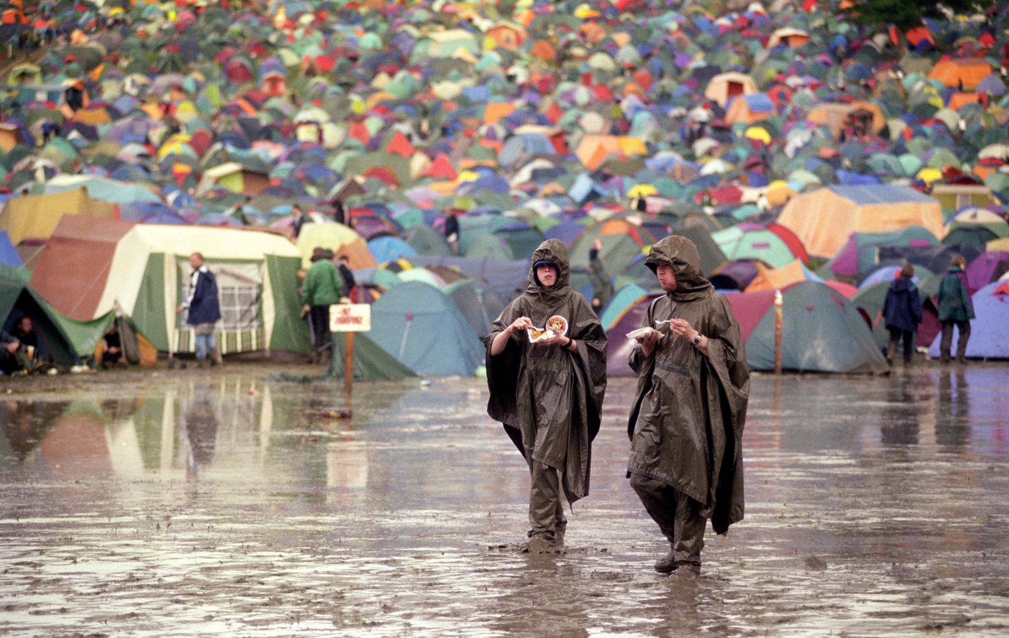 A sign of things to come? A rain drenched Glastonbury in 1998