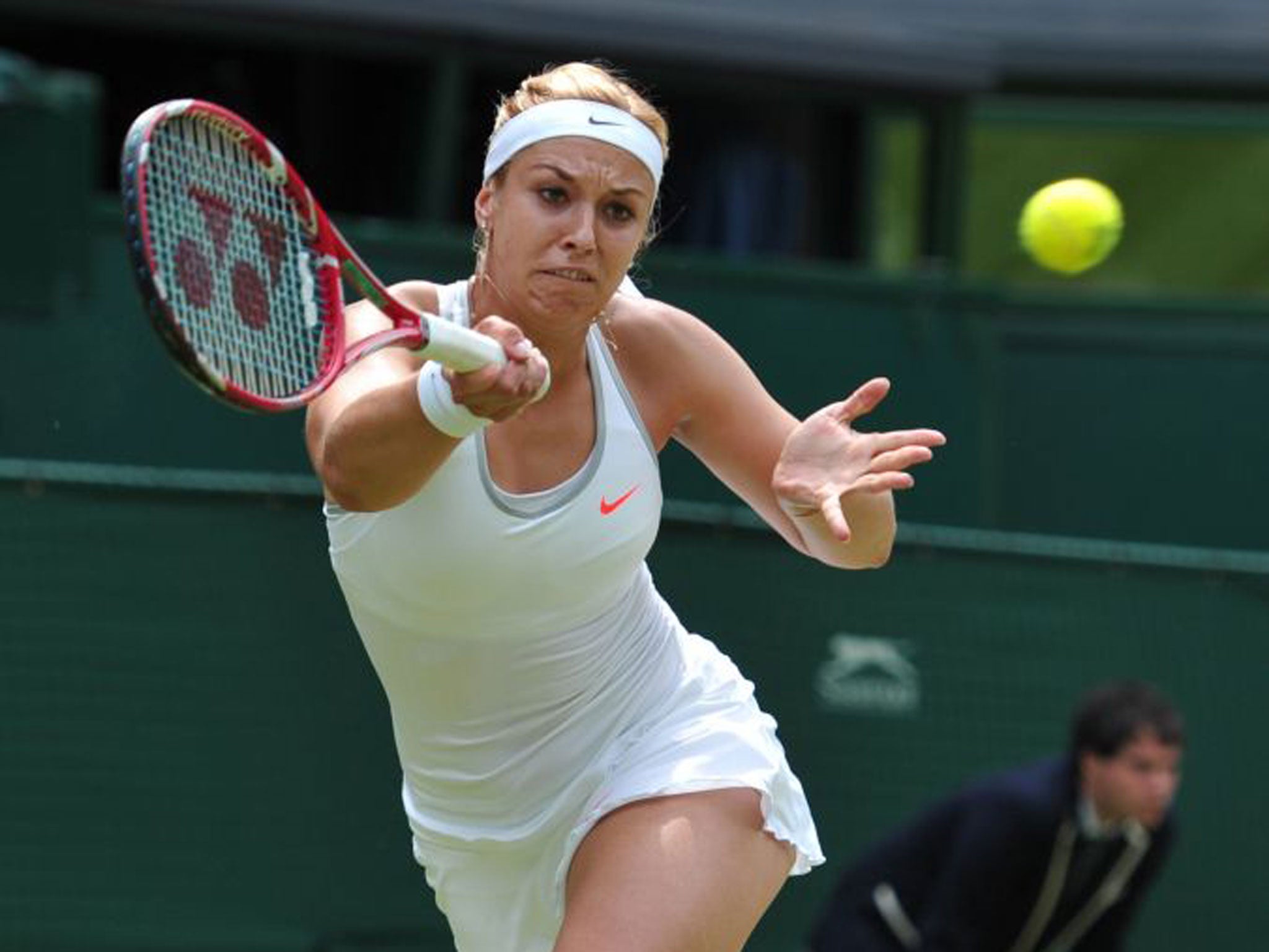 Sabine Lisicki’s aggressive approach got the better of Serena Williams