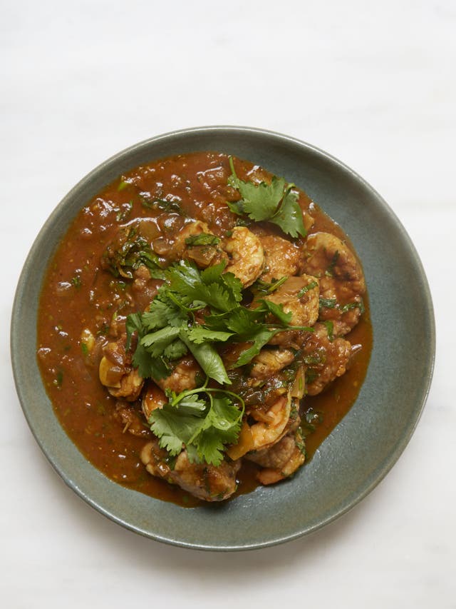 Lamb sweetbreads and prawn curry