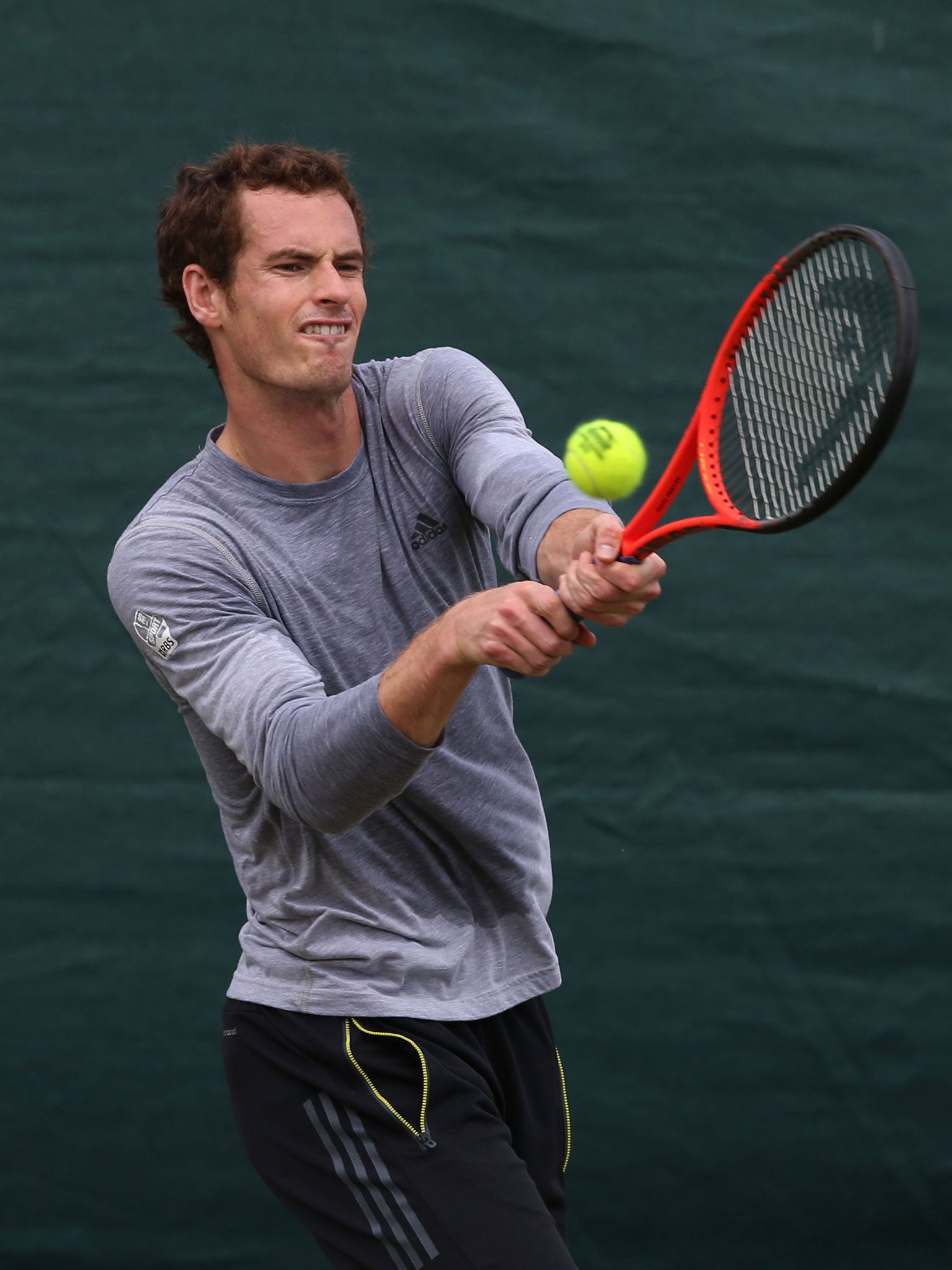 Andy Murray practises at Wimbledon
