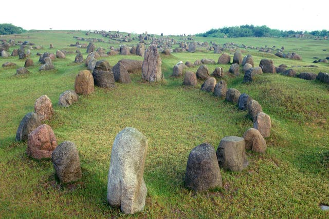 Lindholm Hoje stone circles