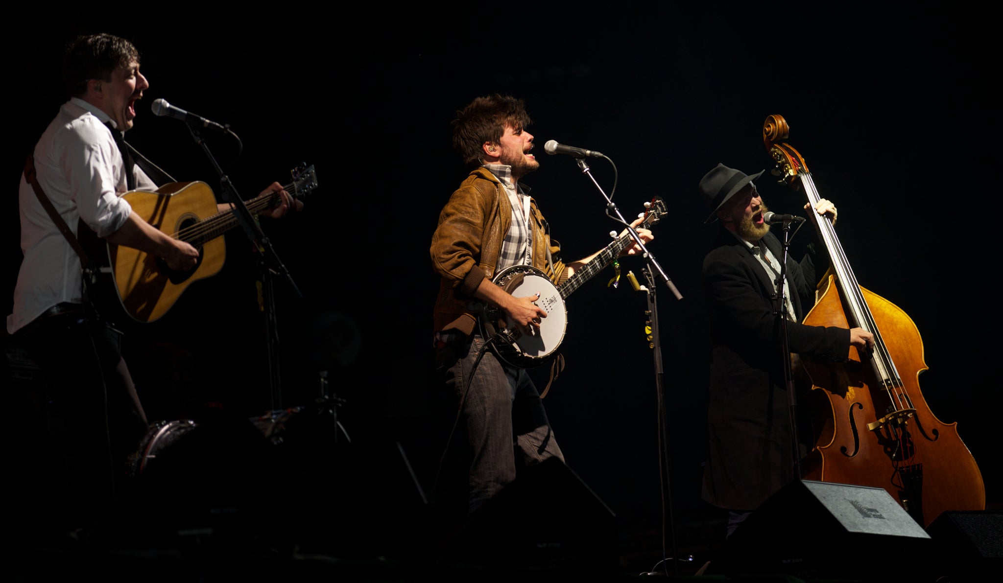 Mumford & Sons perform at Glastonbury 2013