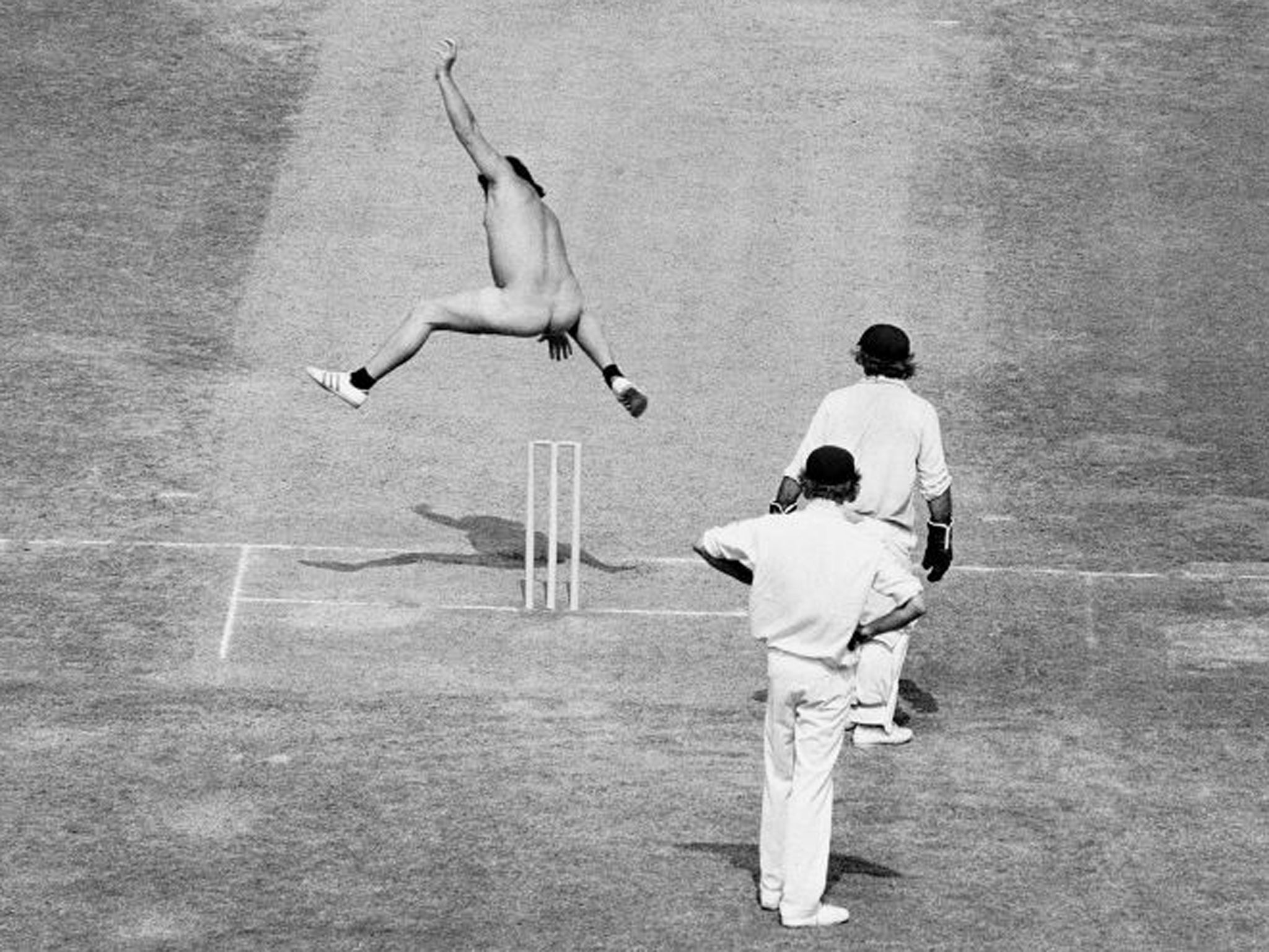 4 August 1975: Streaker Michael Angelow during Ashes Tests at Lords