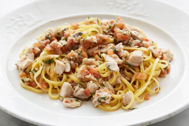 Tagliolini with mackerel and chilli