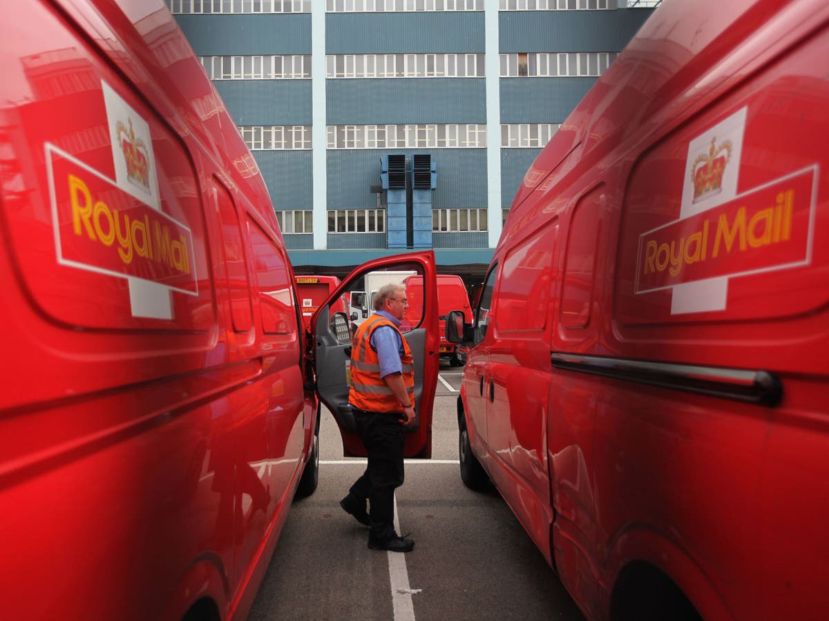 TUC conference: Unions back battle to save Royal Mail