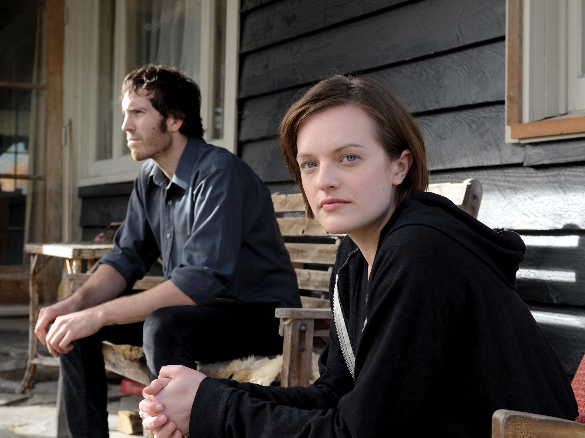 Shadowlands: Johnno (Tom Wright) and Detective Robin Griffin (Elisabeth Moss) in Top of the Lake