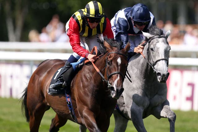 Elusive Kate (left) and Sky Lantern in a close-run finish at Newmarket 