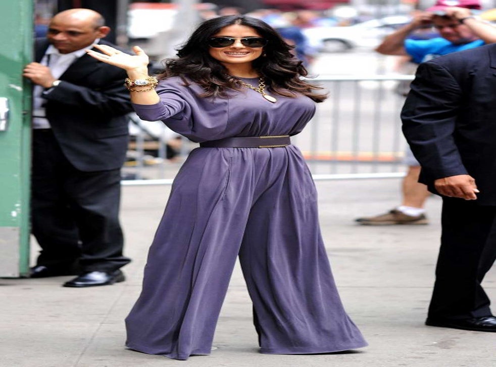 Style Shrinks Our Experts Analyse Salma Hayeks Transformertive 1970s