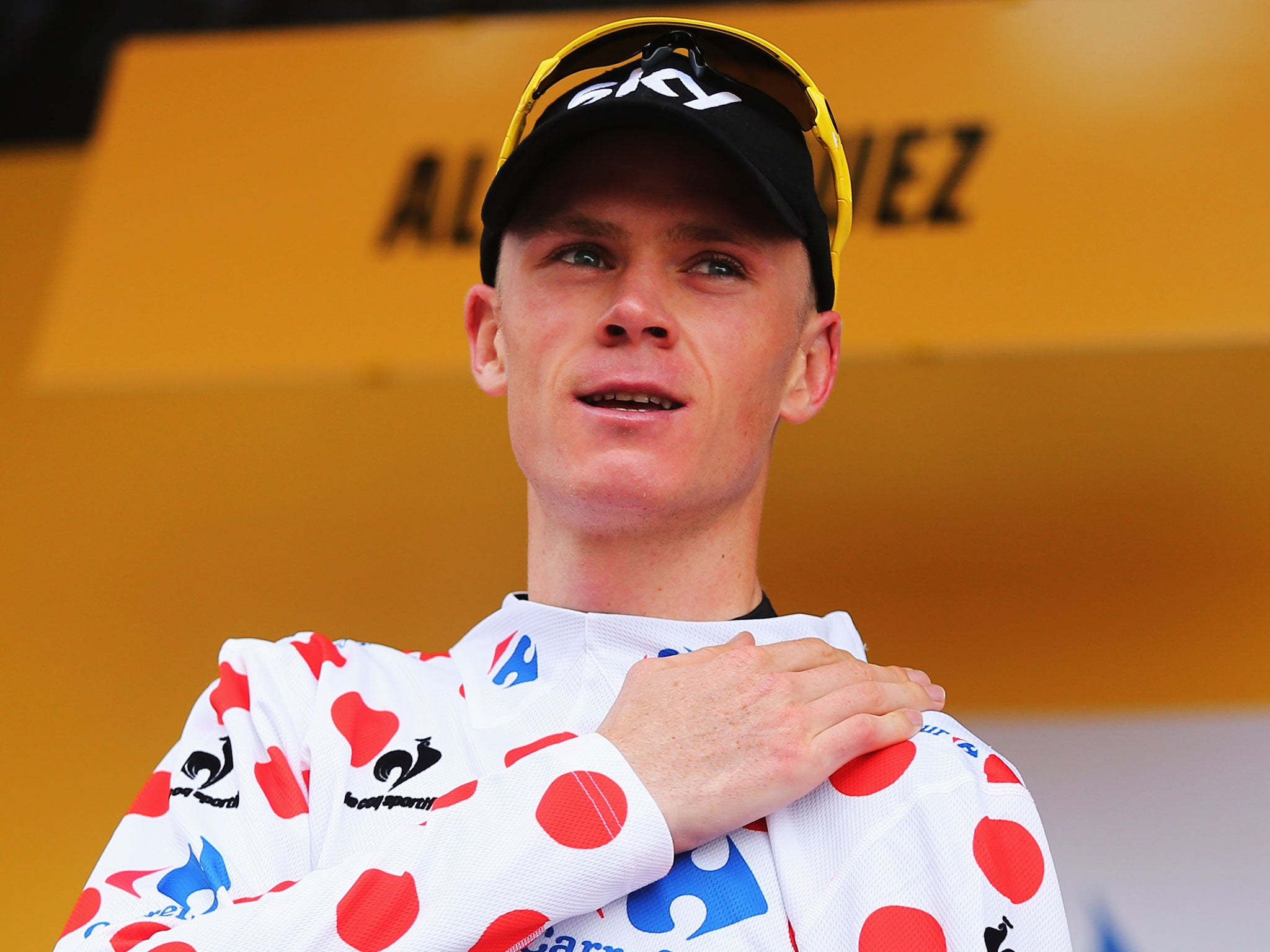 Chris Froome in his baseball cap