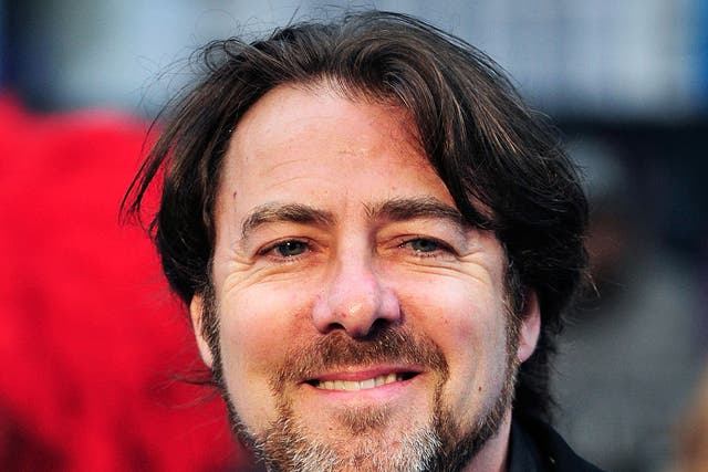 Jonathan Ross has signed a further chat show deal with ITV