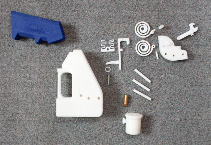 The Liberator deconstructed: It take's all this plastic, but also a metal firing pin.