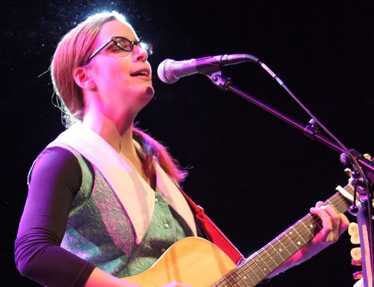 Laura Veirs: When the baby blues make for haunting tunes | The ...