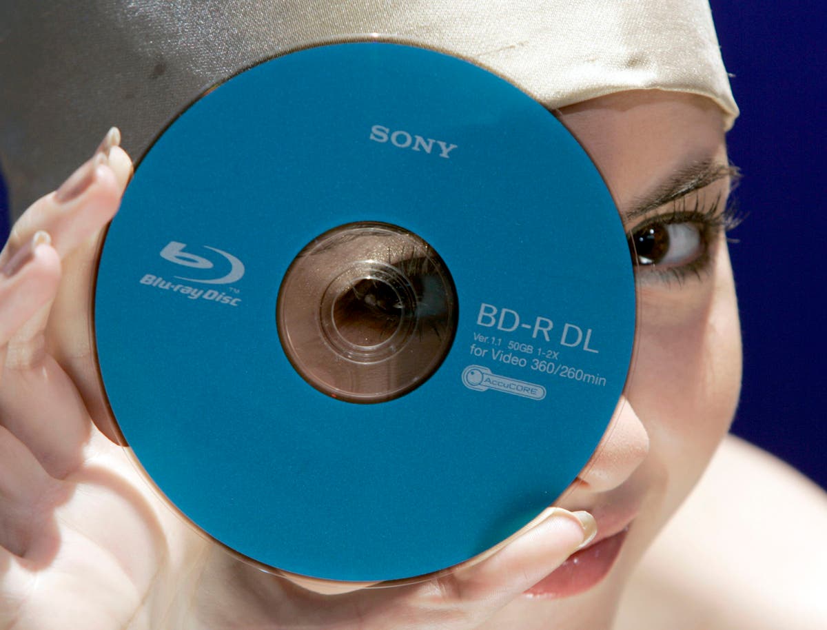 Sony And Panasonic Create 300gb Blu Ray Successor For Archives And Pros