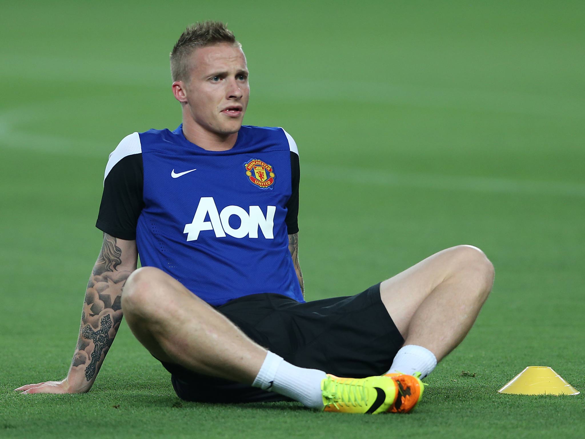 Alexander Buttner could be on his way to Tottenham