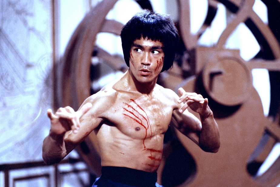 Bruce Lee – Drama, University of Washington. Widely considered the most influential martial artists of all time, Bruce Lee arrived in America and enrolled in a drama degree, not the philosophy one he later claimed to be on when h
