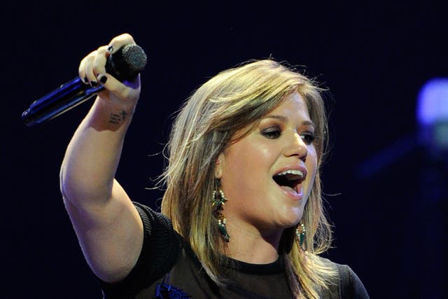 Kelly Clarkson will face difficulties if she wants to take a ring which once belonged to Jane Austen out of the UK.