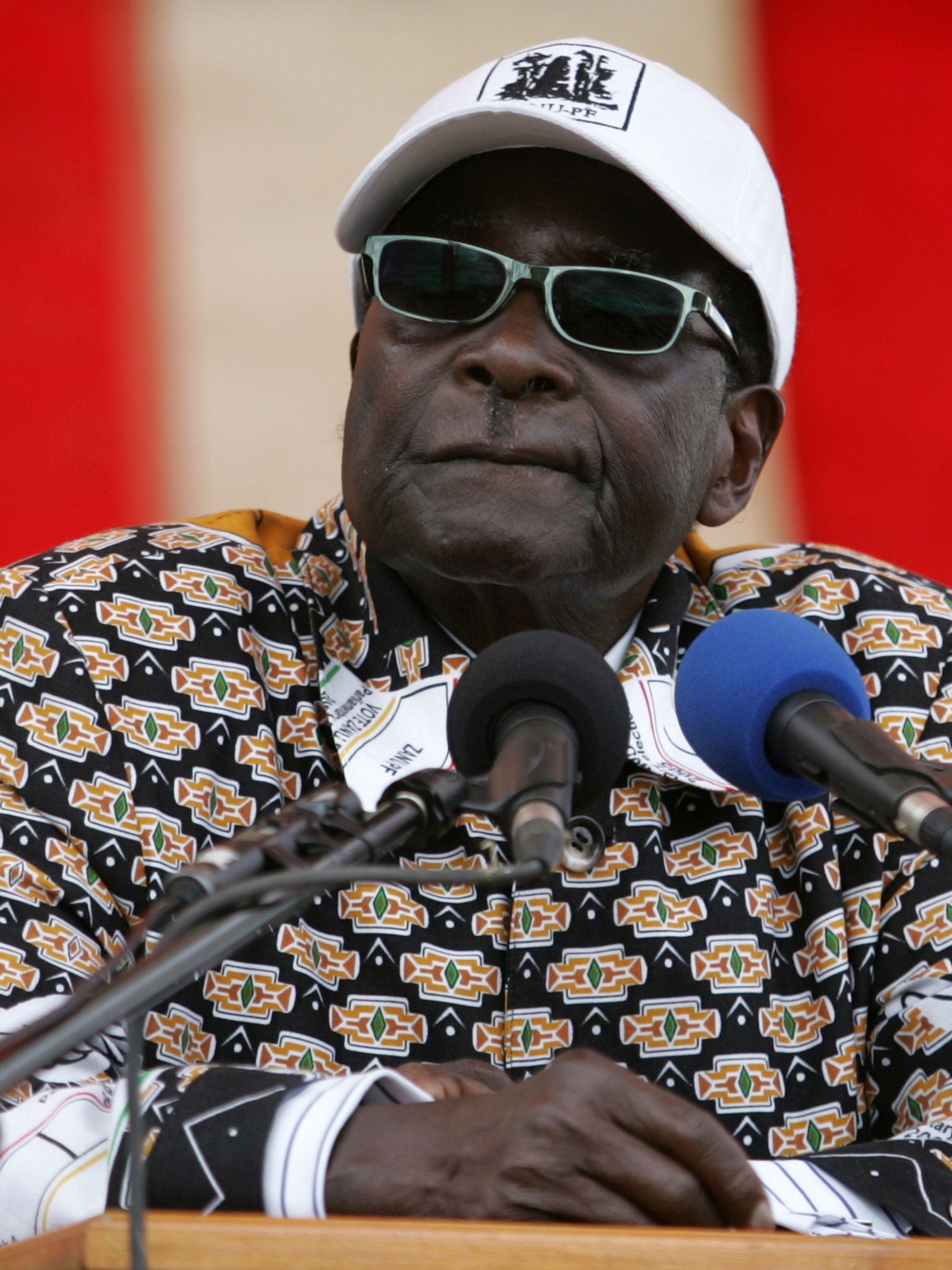 Robert Mugabe, 89