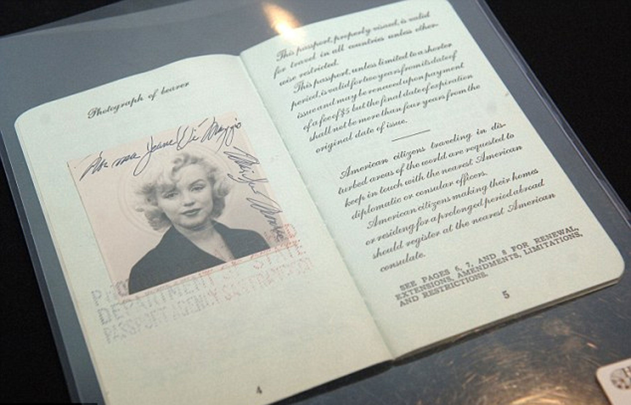 Marilyn Monroe's passport