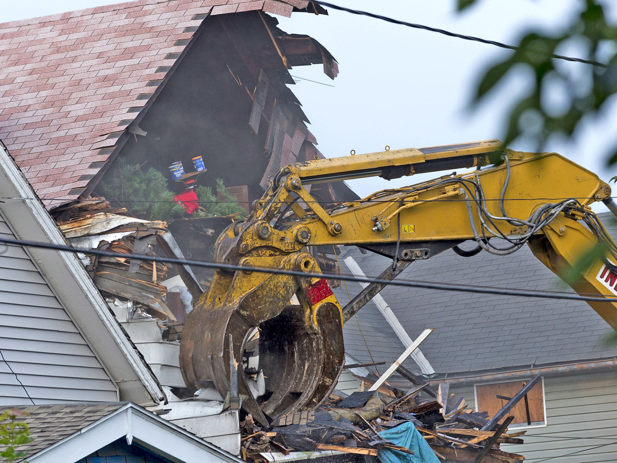 Cleveland Tragedy: The Victims Of Today'S Car Wreck - alafdv5