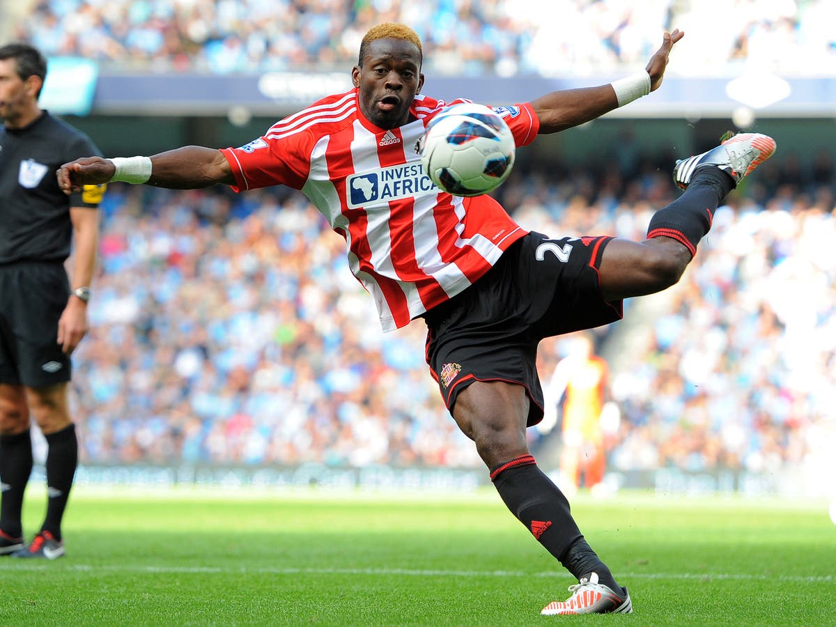 Louis Saha thanks fans after confirming his retirement | The Independent | The Independent