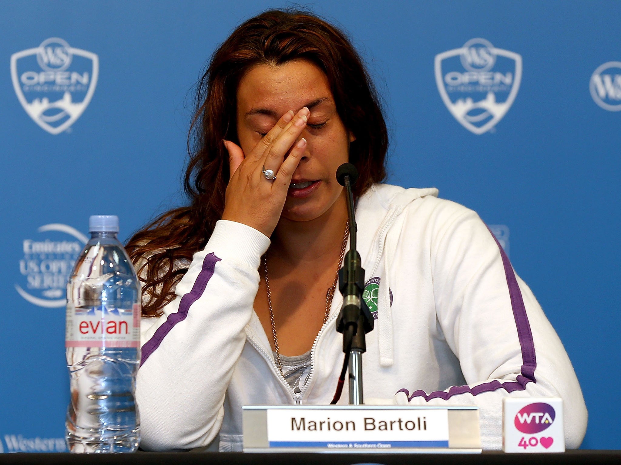 Marion Bartoli announces her retirement