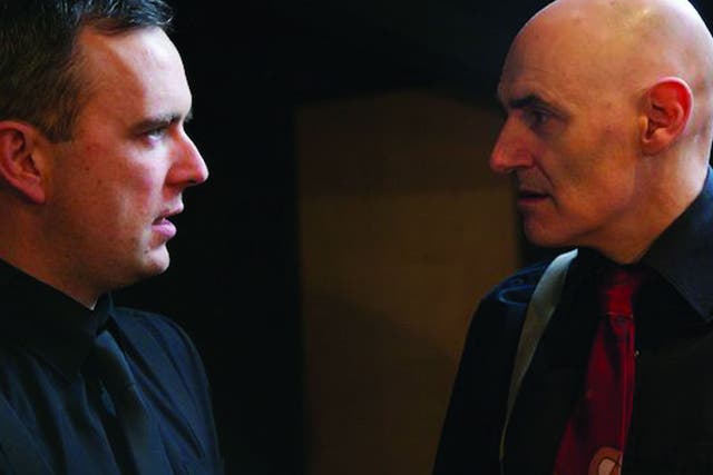 Harold Pinter's The Dumb Waiter at the New Town Theatre