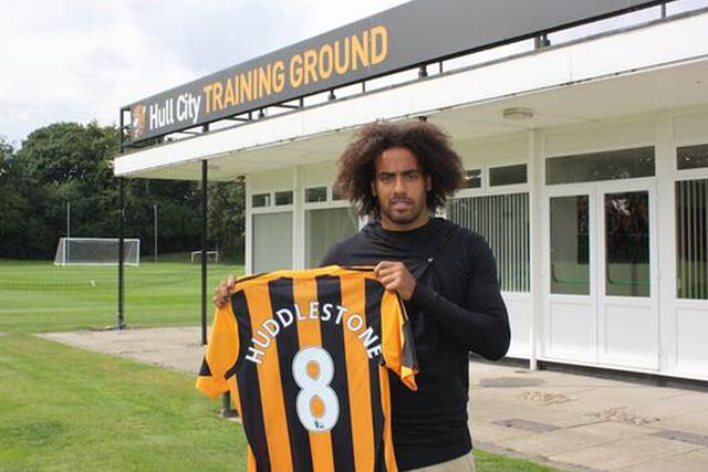Hull manager Steve Bruce is delighted with the signing of both Tom Huddlestone and Jake Livermore