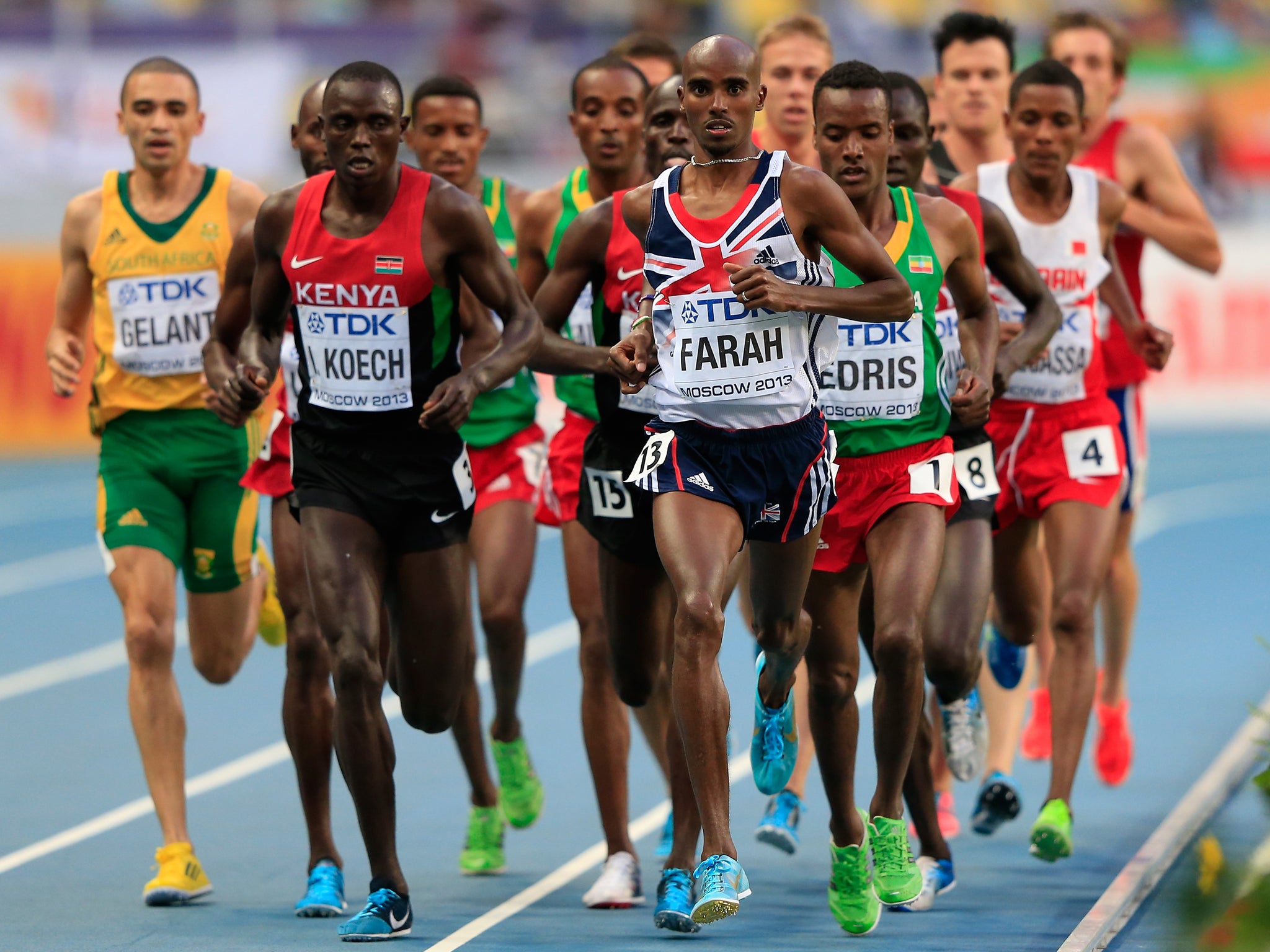 Mo Farah leads the 5,000m at the World Athletics Championships
