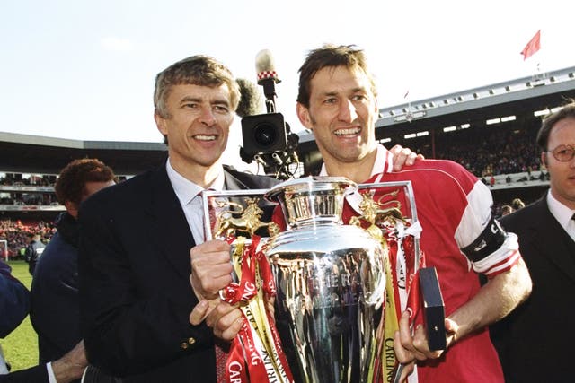 Arsene Wenger and Tony Adams with the Premier League trophy in 1998