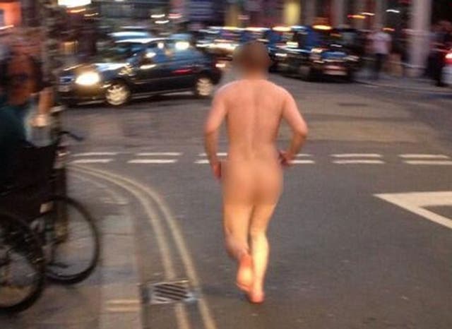 A man died just hours after he was seen by hundreds of people as he ran naked through Manchester backstreets in a 'confused' state