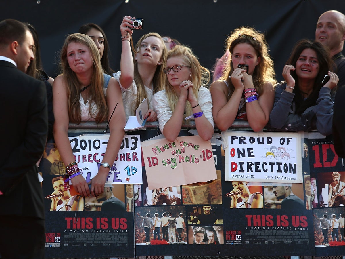 One Direction Premiere Is This It Hysteria Falls Short As The Directioners Put On A Rather Polite Performance The Independent The Independent