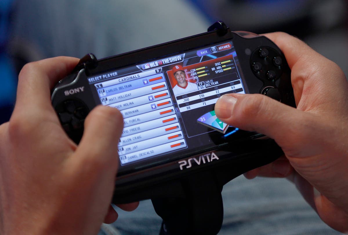 Gamescom 2013: PS4 UK launch date and PS Vita price-drop announced by ...