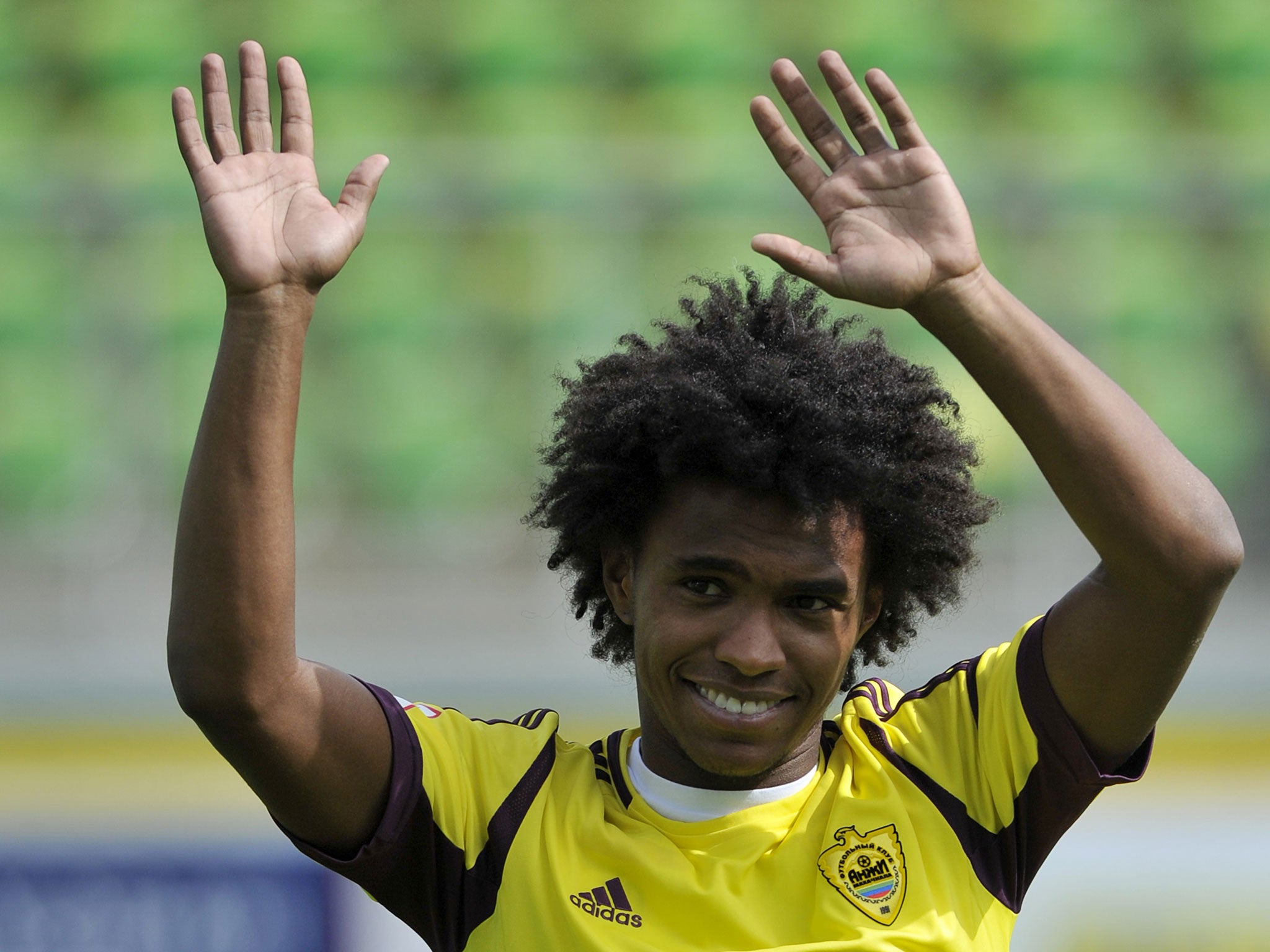 Willian is expected to sign for Chelsea after having a Spurs medical