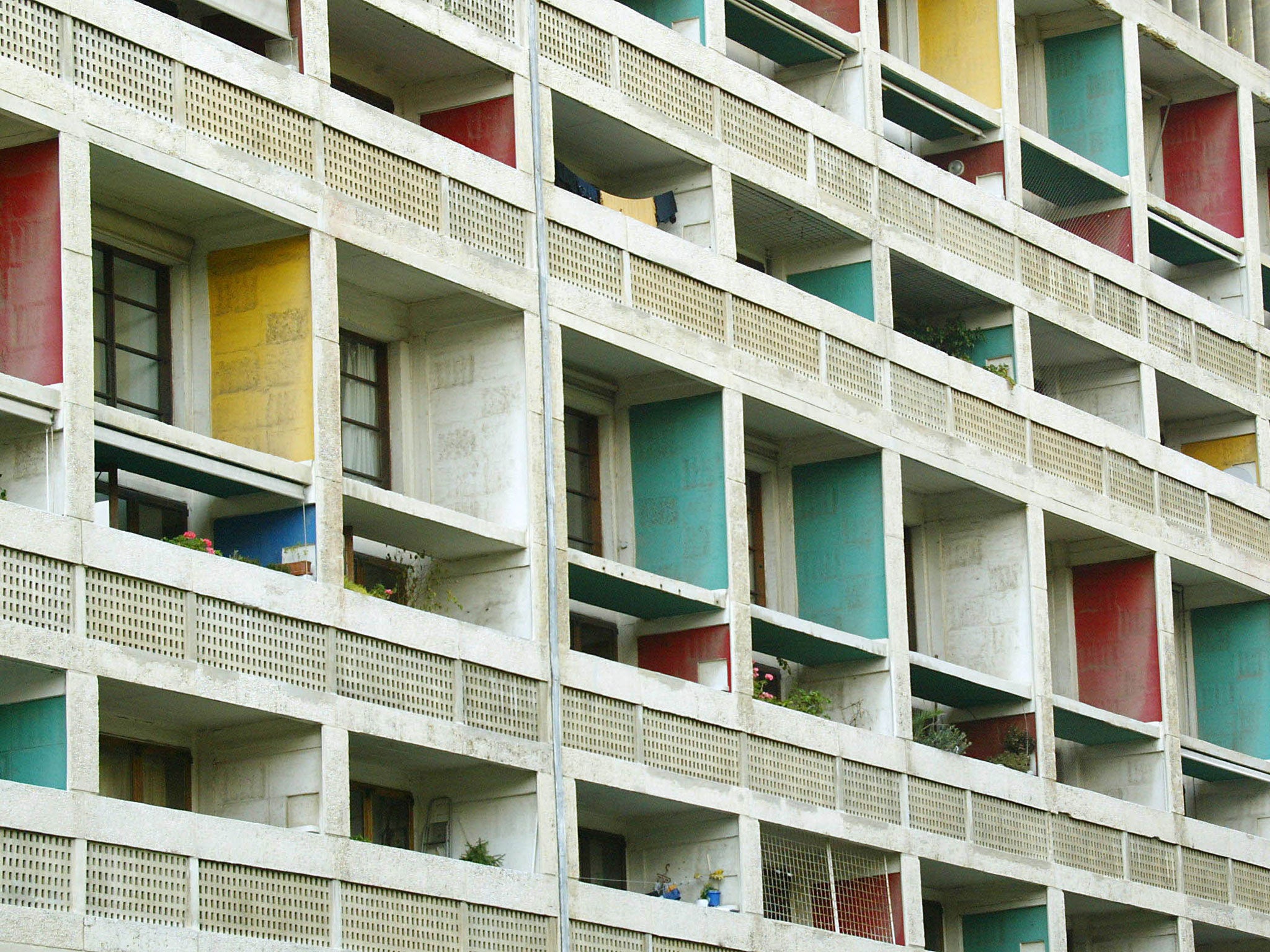 Le Corbusier’s La Cité Radieuse in Marseille tested the writer’s Francophile tendencies