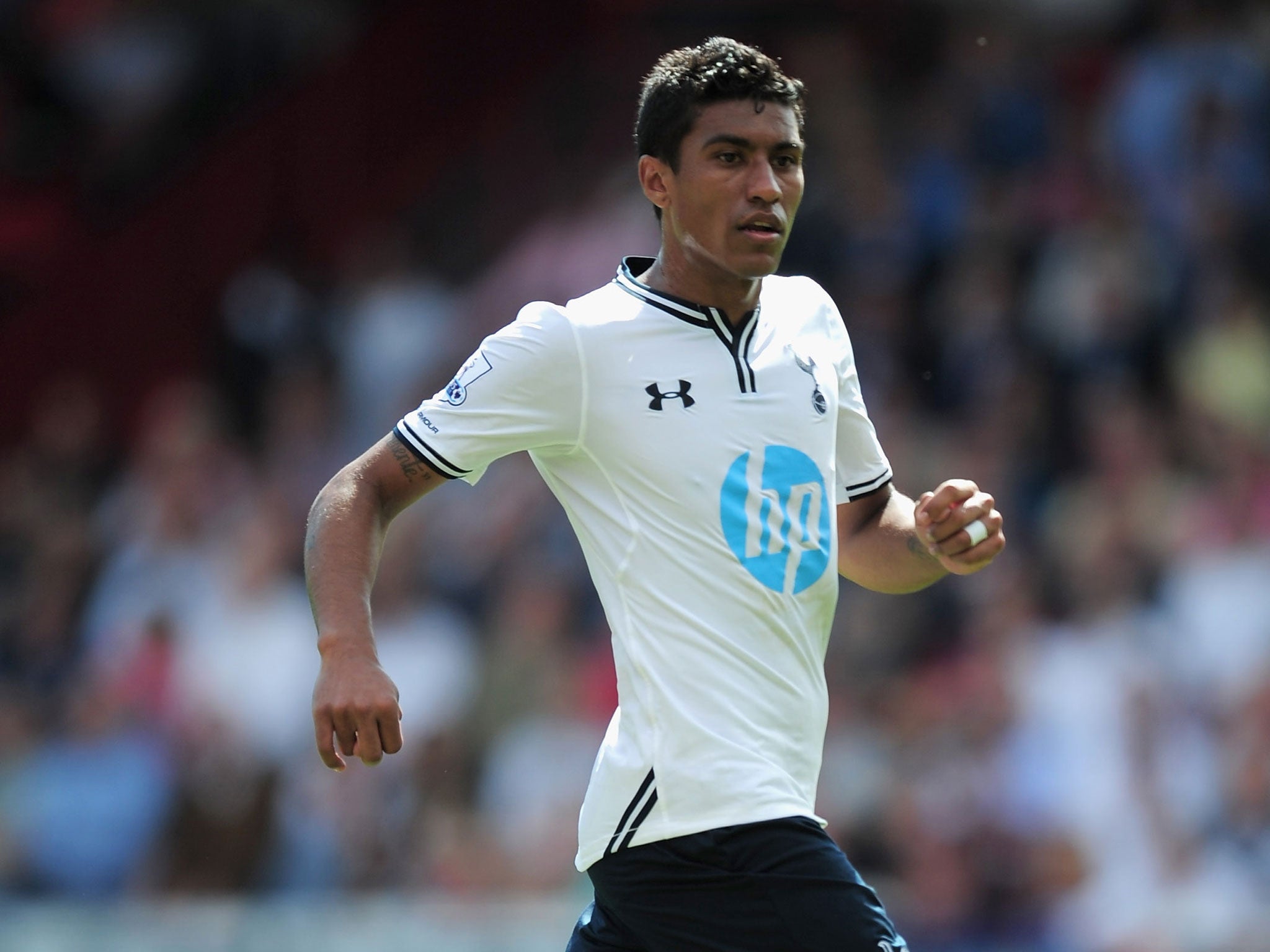 ‘I will defend Tottenham with my life,’ says Paulinho