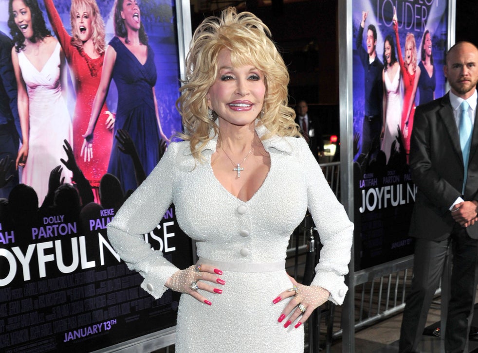 Dolly Parton sustains minor injuries in car crash The Independent
