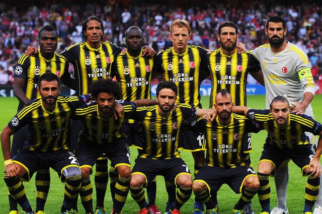Fenerbahce pictured before their defeat to Arsenal