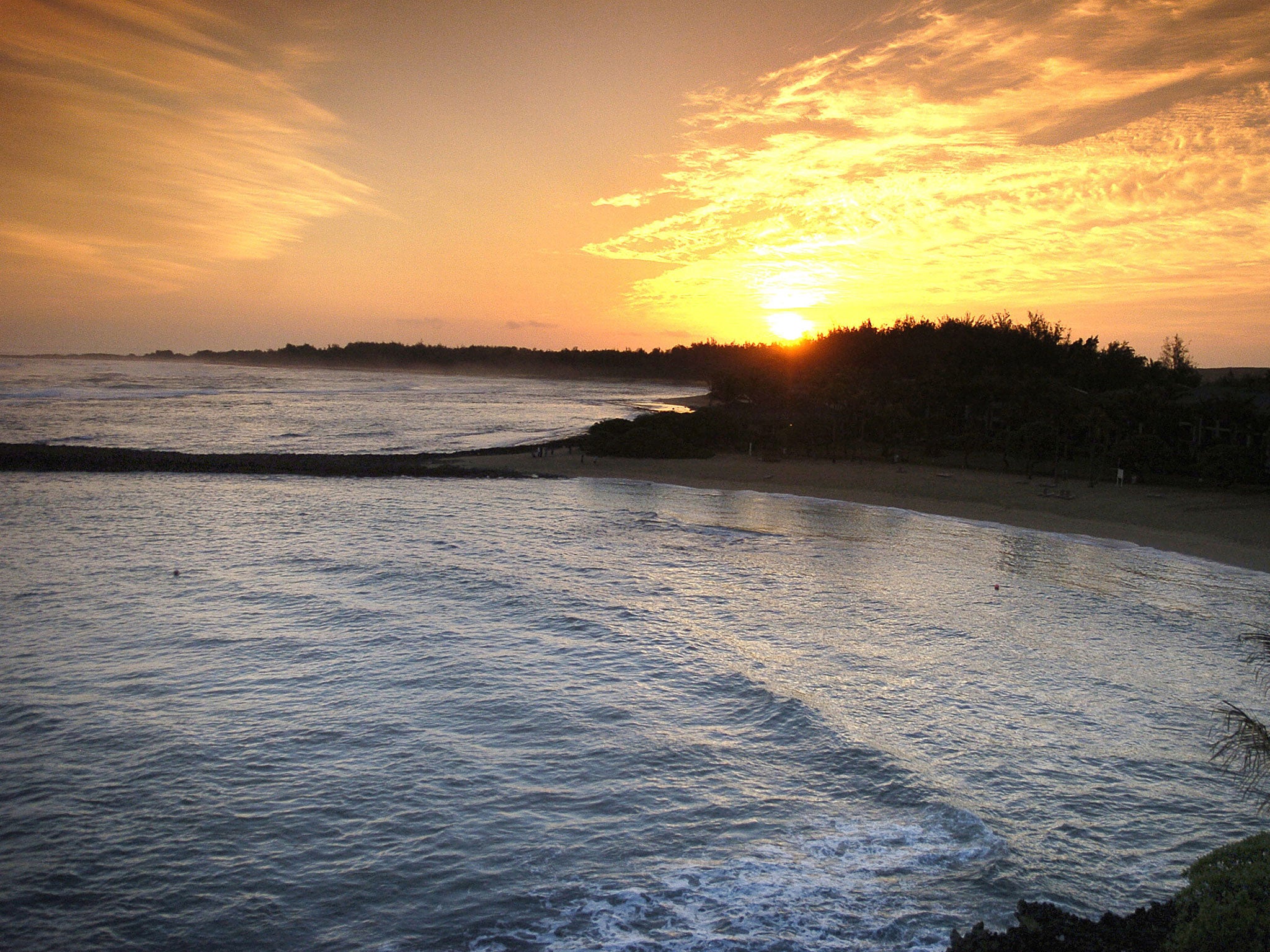 A sunrise over the Pacific Ocean at Turtle Bay