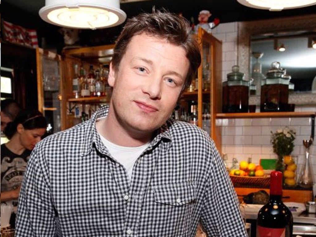 Jamie Oliver insists he is not starting a breastfeeding campaign 
