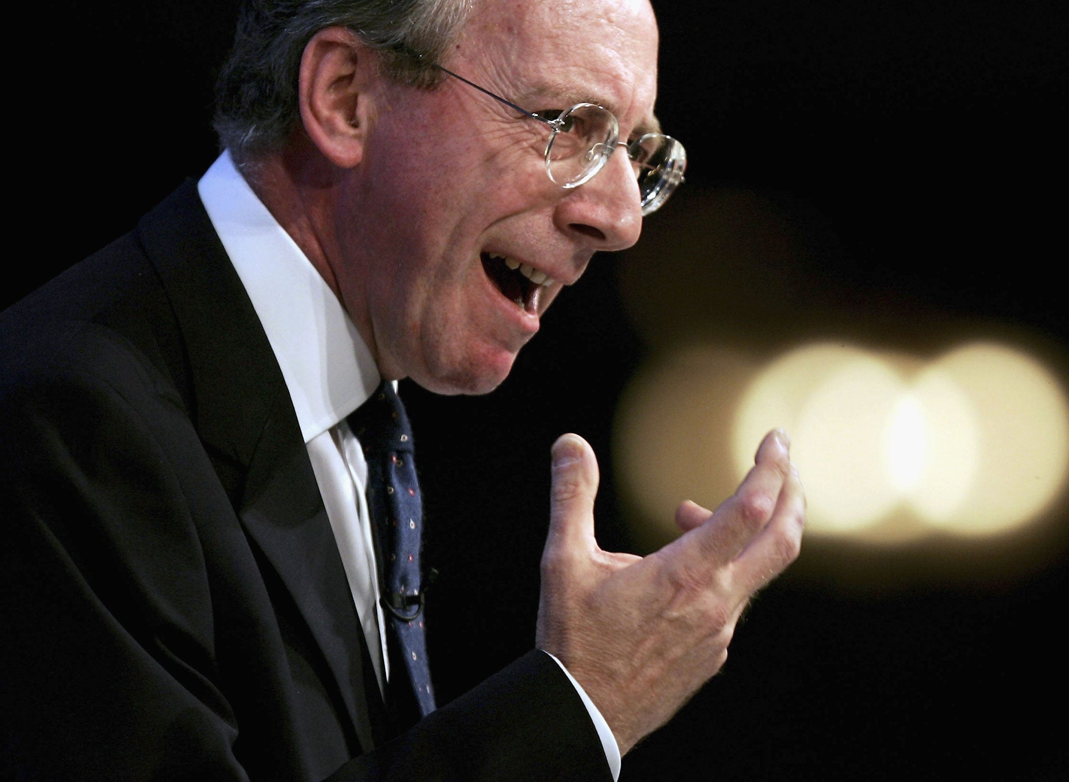 Malcolm Rifkind makes his speech to the Annual Party Conference, 2005