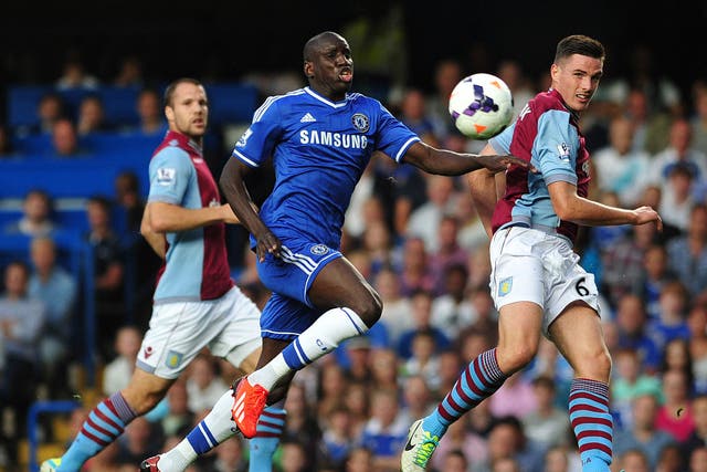 West Ham could bring Demba Ba back to the club from Chelsea