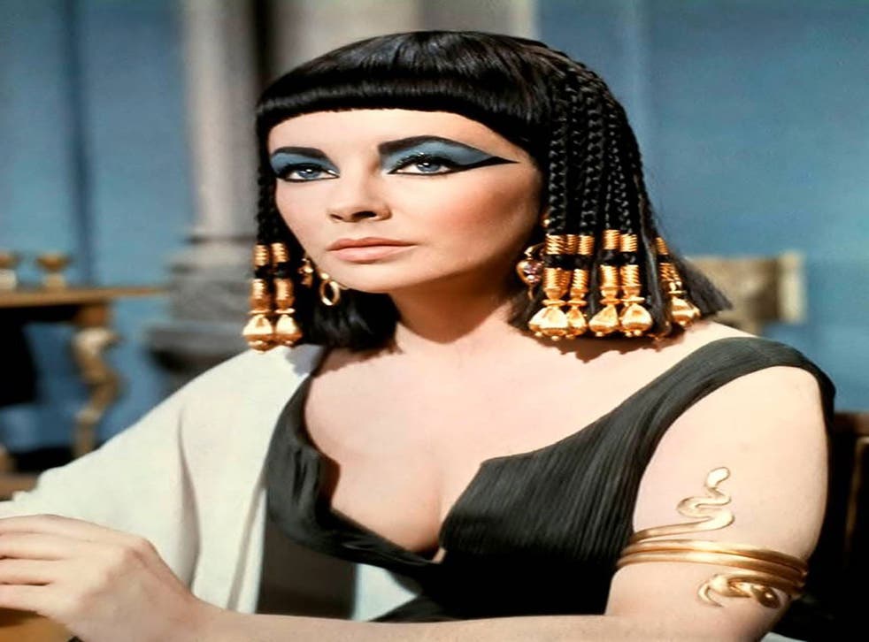 Elizabeth Taylor as the the eponymous queen in 'Cleopatra'